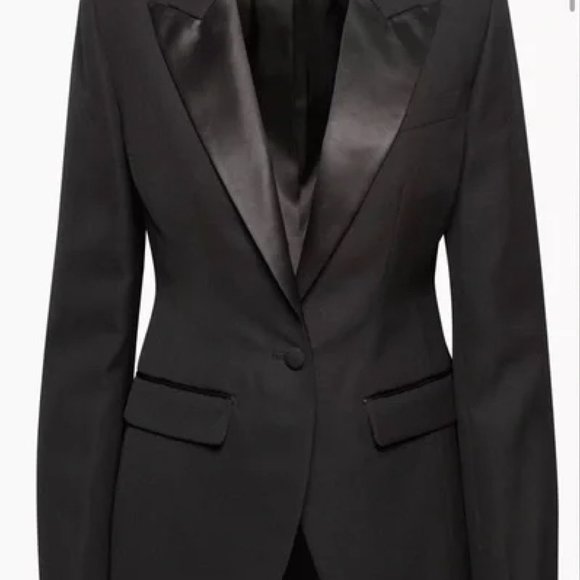 Aritzia Babaton Construct Blazer in Black Size 0 Wool - Picture 5 of 5